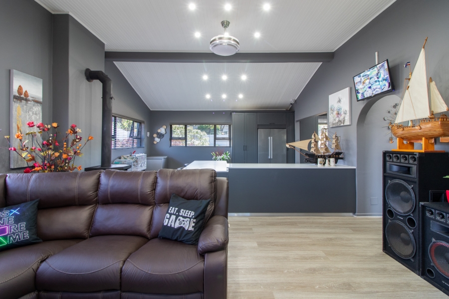 6 Bedroom Property for Sale in Forest Downs Eastern Cape